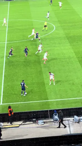 Kvaratskhelia aura 🥶 #kvaratskhelia #championsleague #uefachampionsleague #footballtiktok 