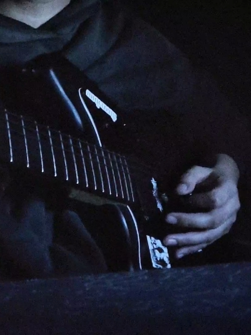 baby it's been a while since i've seen you smile  #dreamsfrombunkerhill #cigarettesafter #cas #shoegaze #electricguitar #fypシ゚ 