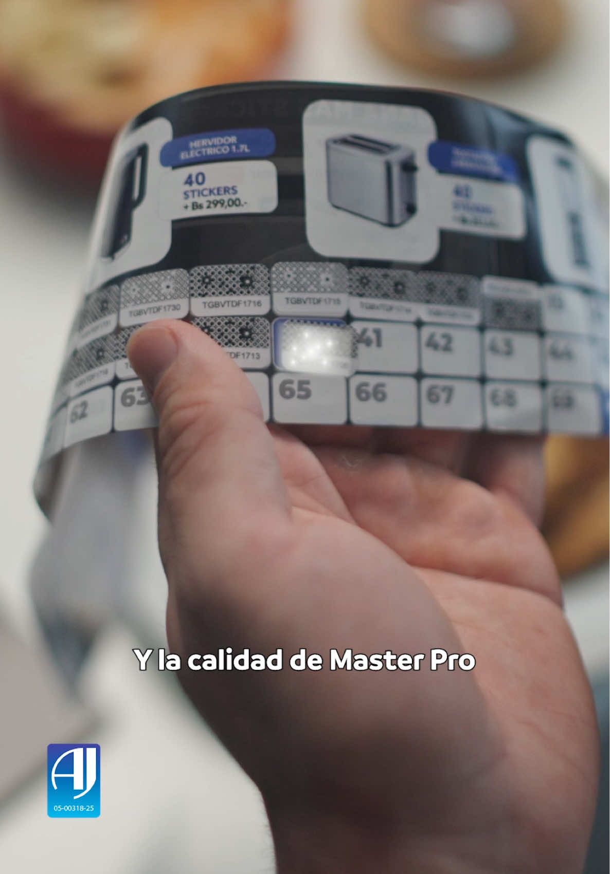 Hay recuerdos que se guardan en fotos… no en electrodomésticos quemados 🔥🍞 mejor canjeá la tuya con Foodies. ¡A juntar stickers! #Foodies #AJuntarStickers #Farmacorp #CocinaBonita 