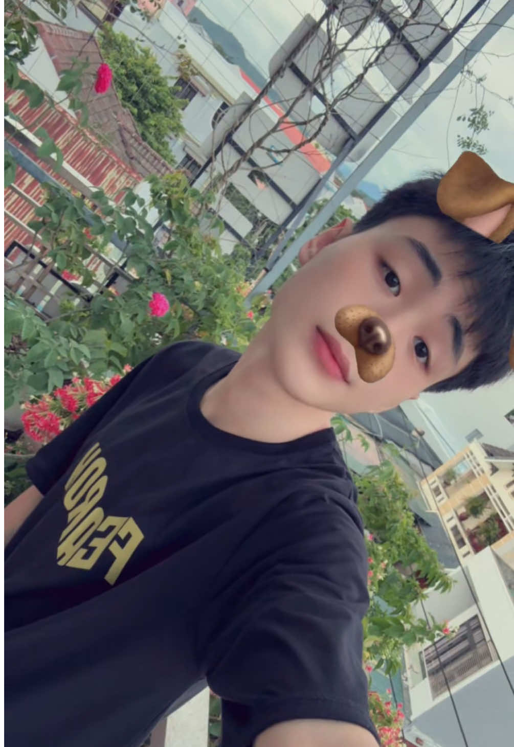 Chính anh sẽ là người đàn ông mà em phải hối hận khi rời xa..! 🌹♥️ 