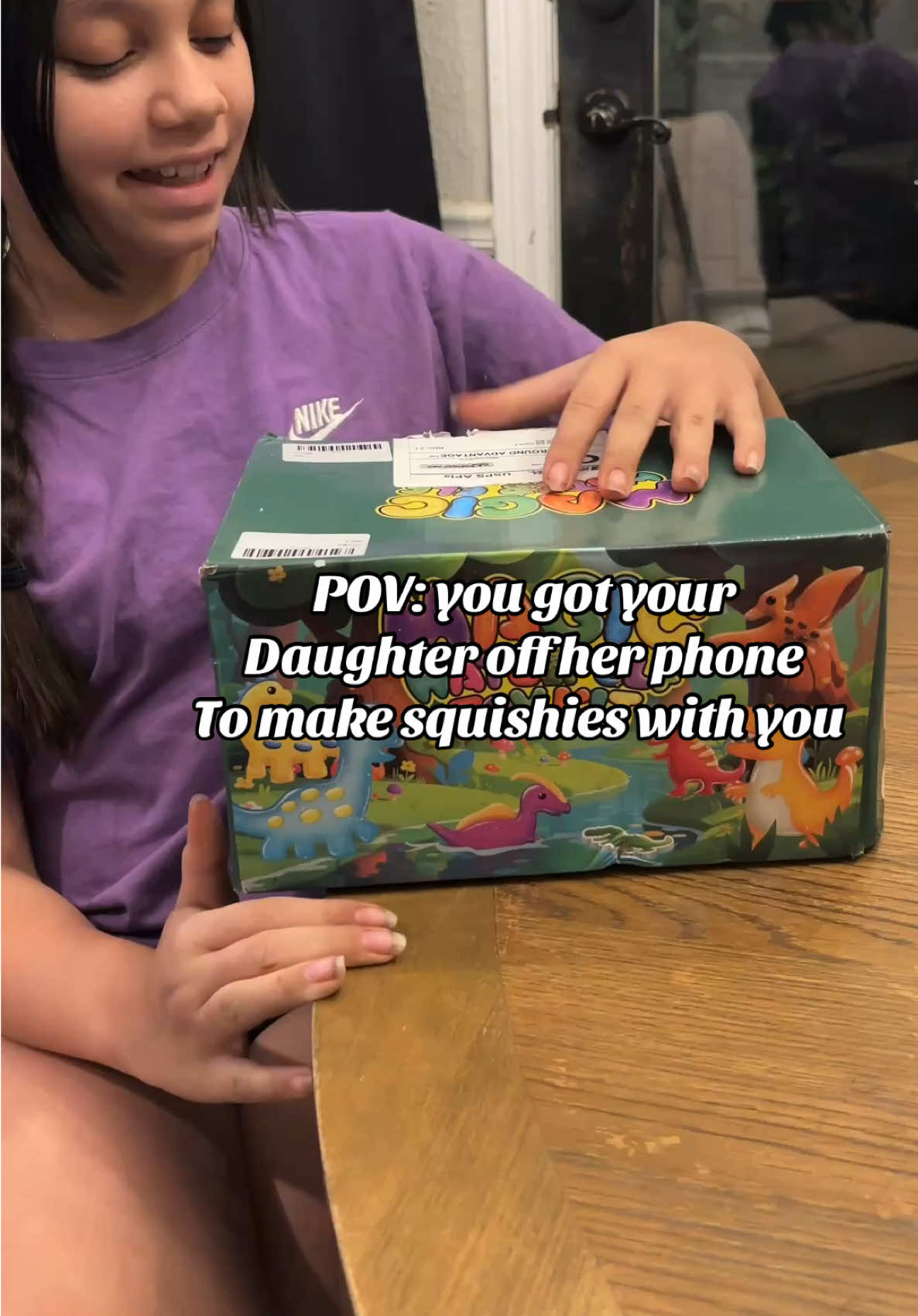 So fun and squishy! Get your kids of their devices! #momlife #squishymaker #christmasgiftideas #tiktokmademebuyit #kidstoys 