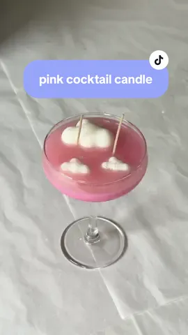 Pink is my favourite colour! To think I hated it as a child is so wild!  A participant at last weeks workshop made this candle, combining the usual Cloud candle I make with a pink colour rather than blue, and I fell in love with it immediately! 🥰🤍 Had to try it myself!  #candletok #candlemaking #handmadecandles #handmadegifts #uniquecandles 