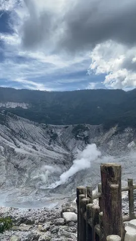 #tangkubanperahu #tangkubanperahubandung #bandung #fyp 