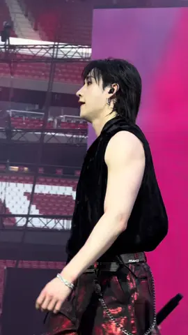 just leaving this here  #bangchan #bangchanedit #bangchanstraykids #straykids #skz #kpop #kpopfyp #fyp