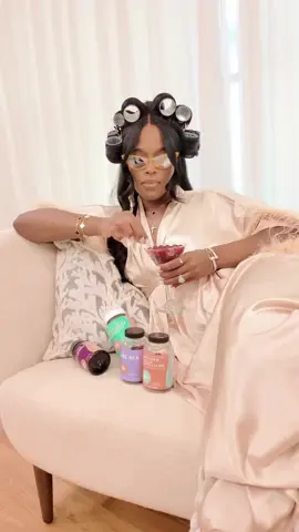 Have you joined the Boujee Babe workout challenge yet to WIN $2500! The winner will be announced on MONDAY!  We’re celebrating our Boujee Boss Ashley’s 40th birthday with a giveaway and the opportunity to get SNATCHED! To participate, follow these details: 1️⃣ Buy $75 worth of BH products 2️⃣ Follow @ashleyantoinette Antoinette on IG & TikTok 3️⃣ Participate in the Boujee Babe Workout Challenge (REPOST THE ORIGINAL CHALLENGE REEL ON YOUR PAGE and tag @shopboujeehippie) Let’s celebrate Ashley’s 40th birthday and your Boujee Bawdy! One lucky winner will be selected! Shop now at www.BoujeeHippie.co