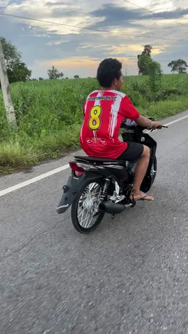 🖤🤣#ฟีดดดシ #อย่าปิดการมองเห็น #คนละใจ #วงล้อเอสสตรอง #4วาวล์ไทยแลน 