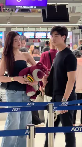 ย้อนหลังบรรยากาศไปส่งมิย่า😍😍 #SeyaThongchua  #เซย่าทองเจือ  #SeyaThongchua  #เซย่าทองเจือ  #ThongchuaFamily 