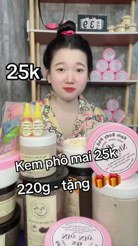 25k chịu k chịu cũng chịu nha mấy bèo . Săn lẹ lẹ mấy ní oiii