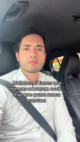 Mensagens que os homens adoram receber (e quase nunca ouvem): ▶️ “Você tem uma presença que impõe respeito, mas sem precisar levantar a voz.” Elogia postura e segurança — qualidades que todo homem quer ter reconhecidas. ▶️ “Quando você fala de algo que acredita, dá vontade de ouvir até o fim.” Mostra admiração genuína por ele como homem pensante, não só como provedor. ▶️ “Você tem uma calma que faz tudo ao redor parecer mais fácil.” Homens raramente ouvem isso — e sentem orgulho quando percebem que trazem estabilidade. ▶️ “Teu jeito de cuidar, sem fazer alarde, é uma das coisas que mais admiro.” Discreto, maduro, potente. Esse tipo de reconhecimento mexe com o orgulho masculino. ▶️ “Você é o tipo de homem que dá vontade de somar, não de competir.” Elogio emocional e raro. Mostra que ela enxerga valor nele sem disputa de espaço. Marca alguém que precisa ler isso — ou salva pra lembrar como se comunica com quem vale a pena. #Relacionamentos #ComunicaçãoEmocional #HomensQueSentem #PresençaMasculina #AdmiraçãoVerdadeira  