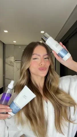 Ser loira exige cuidado. A linha BlondorPlex Careline, criada por Romeu Felipe para a Wella, traz até 97% mais força pros fios loiros, descoloridos ou com mechas. Força, hidratação e brilho, um tratamento de verdade. ✨ #wella #blondorplex #cabelo #hair #blonde  @Wella Professional BR  @Romeu Felipe  *publicidade 