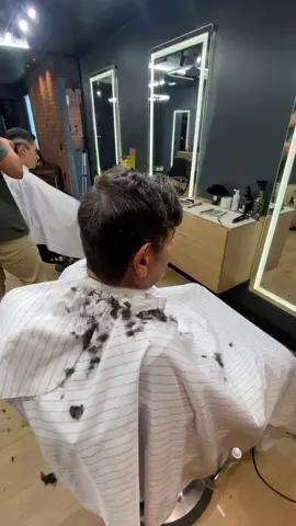 Visão do barbeiro 👀🤩💈 #asmr #asmrsounds #barber #barbershop #haircut 