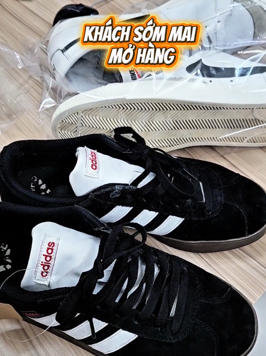 Khách từ Củ Chi lặn lội đến shop ủng hộ❤️ Giày 2hand chính hãng✅️ Cond cao, đế đẹp Authentic used shoes💯 Sẵn các loại giày casual, thể thao, chạy bộ, GYM, pickleball ‼️Ib shop gửi chi tiết ạ COD toàn quốc, được kiểm tra hàng trước khi thanh toán. 👉Hỗ trợ đổi mẫu khác nếu không vừa #msneaker  #giay2hand  Tiệm giày cũ online Xem trực tiếp tại: tiệm giày secondhand quận 5 Msneaker 📍147 Cao Đạt, P.1, Q.5 ZepL@961..6O..67..5O#CapCut 
