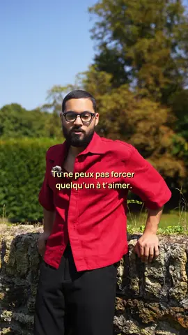 son insta : @yazoj.fondateur Prends soin du cœur qui t'aime et remercie Allah chaque jour pour ce cadeau divin. Et alors Allah ajoutera encore plus d'amour dans ce cœur.  Sinon tu risques de perdre un amour sincère à jamais par négligence. #muslim #rappels_islam #rappeldujour #couplemuslim #couple 