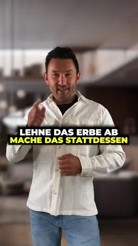 So machen es die vermögenden 💰 👉 „Elternhaus übernehmen – kaufen statt erben.🏡 Klingt einfach, kann aber steuerlich richtig knifflig werden. 📊 Sprich unbedingt mit einem Steuerberater, bevor du entscheidest – so vermeidest du Fehler und findest die beste Lösung für deine Familie. ✅“ #Immobilien #Hauskauf #Kapitalanlage #Finanztipps #Vermögensaufbau  