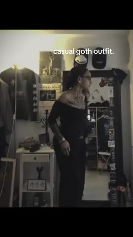 konsere kaçıyorum👋 #vibes #discover #keşfet #outfit #casualoutfits 