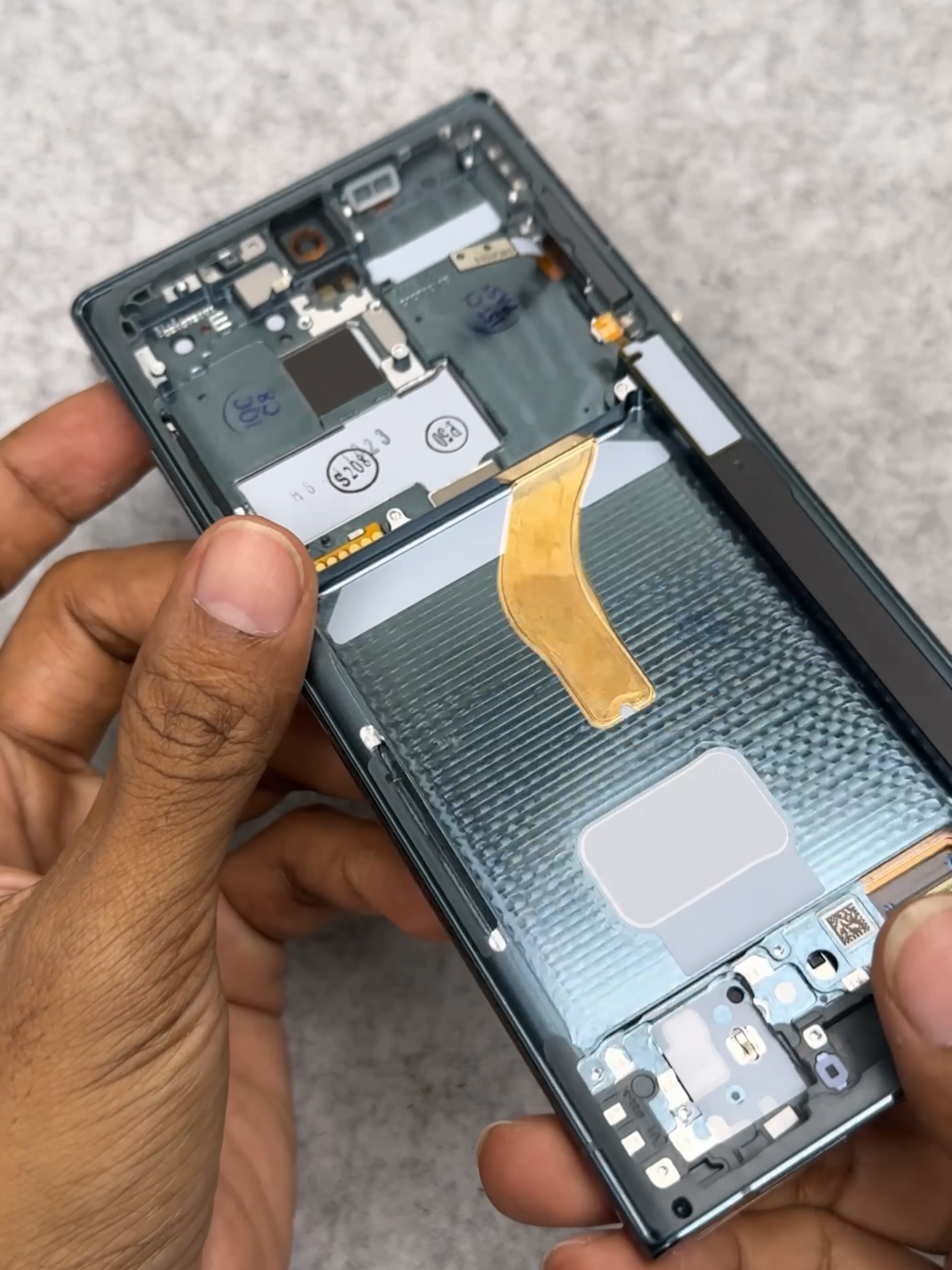SAMSUNG Galaxy S22 Ultra Cracked Screen Repair #Craft #Fyp #DIY #samsung #s22ultra #crackedscreen #fix #repair