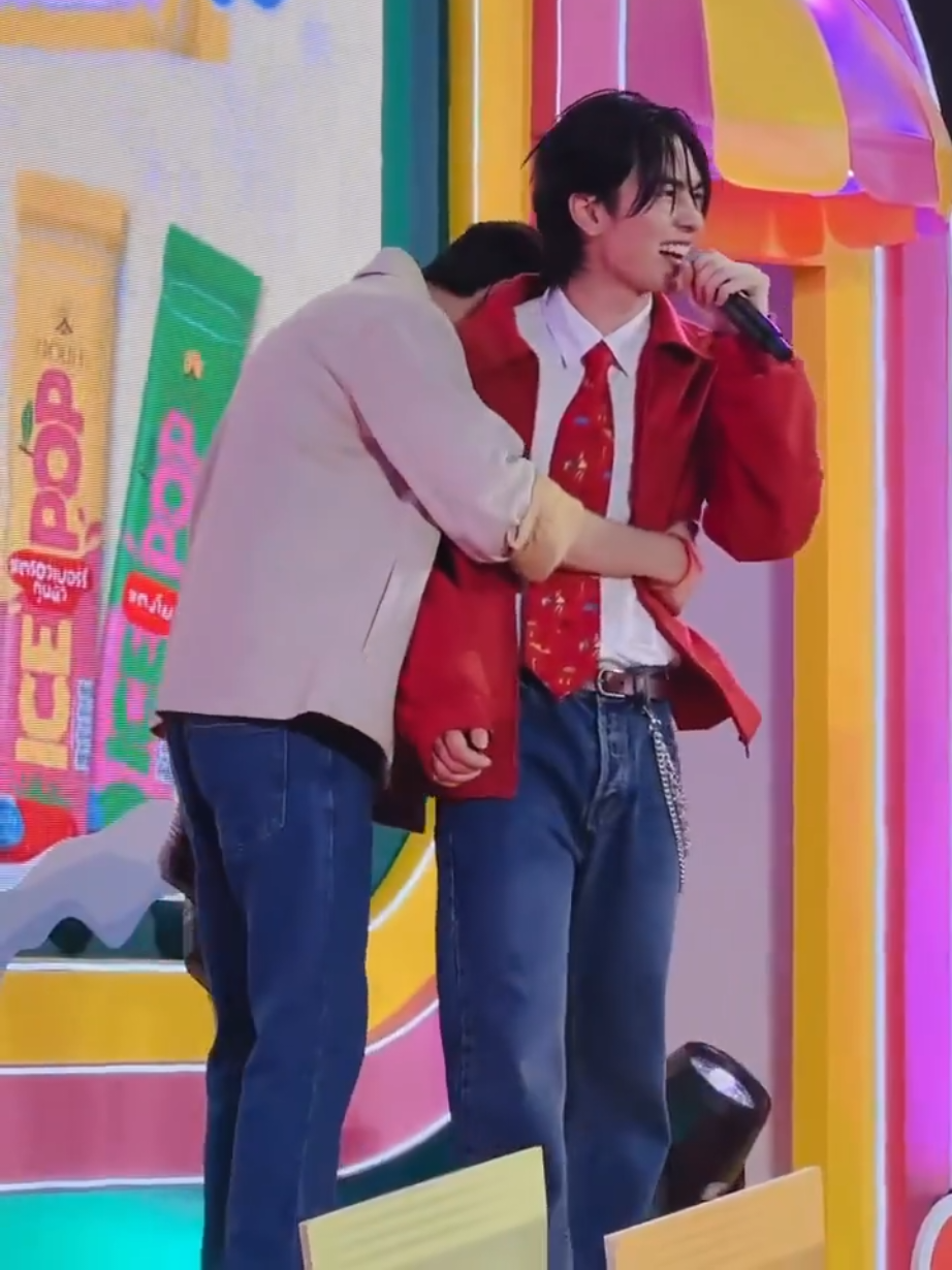 PERTH KAMU CLINGY BANGET KE TATA WOI #perthppe #santapp #perthsanta #fyp 