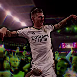 أكثر لاعب حزنت على اعتزاله 🤔🤔💔 ؟ | #تيم_مصممين_البرازيليون💎 #تيم_المهندس🇩🇪🔥 #تيم_مستديره_العالميه💎⭐ #تيم_النجوم⭐️💎 #تيم_مصممين_السابعة💎 @أبو كـاسل ♕. @بـ َـرونـز ~ 777 “ ، 