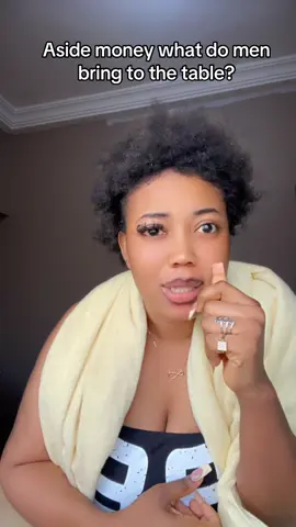 Young girl don’t leave your job and tie yourself down because of marriage. Trust me men dey ankasa! You will get a good man who will equally understand your decisions #viral_video 