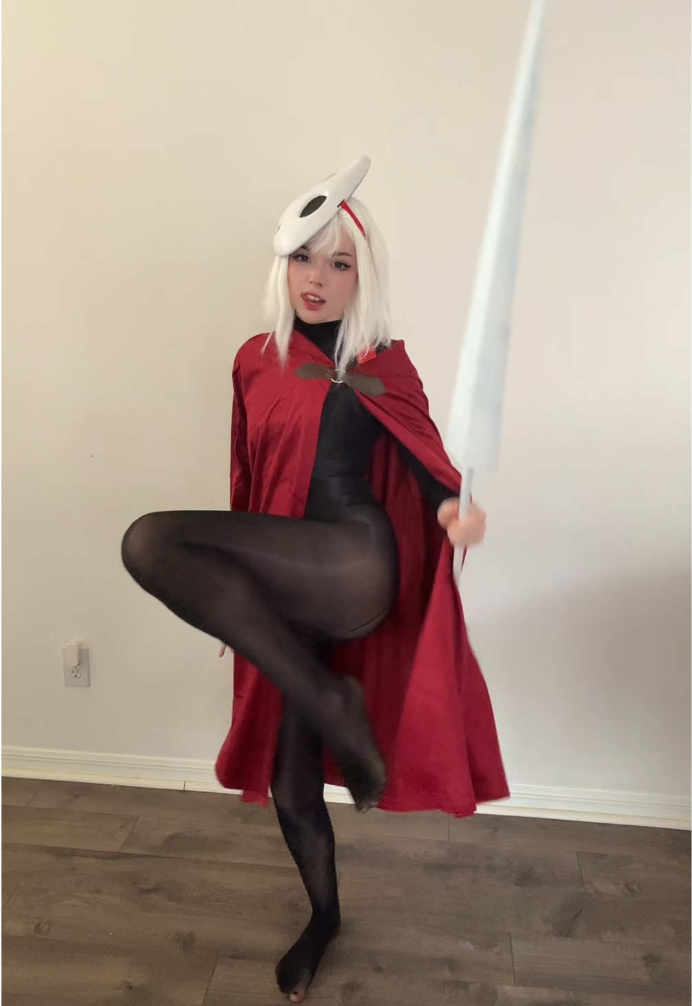 i love this cosplay lmao #silksong #hornet #silksongcosplay #hollowknight #hornetcosplay 