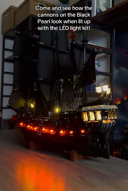 We noticed some fans in the comments wanted the Black Pearl’s cannons to flash with red lights, so this time BrickBling has launched a special custom edition!#lego #legoblackpearl #blackpearl #legolightkit #brickbling #legotiktok #fyp #fypシ #piratesofthecaribbean 
