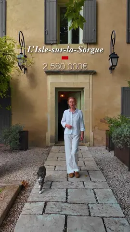 Set in a 5,000 sqm landscaped park with an infinity pool, this restored 18th-century bastide offers 546 sqm of living space. The main house includes 6 suites. (Ref 86169107 - Daniel Féau Luberon & Alpilles) #realestate #luxury #luxurylifestyle #luxuryrealestate        