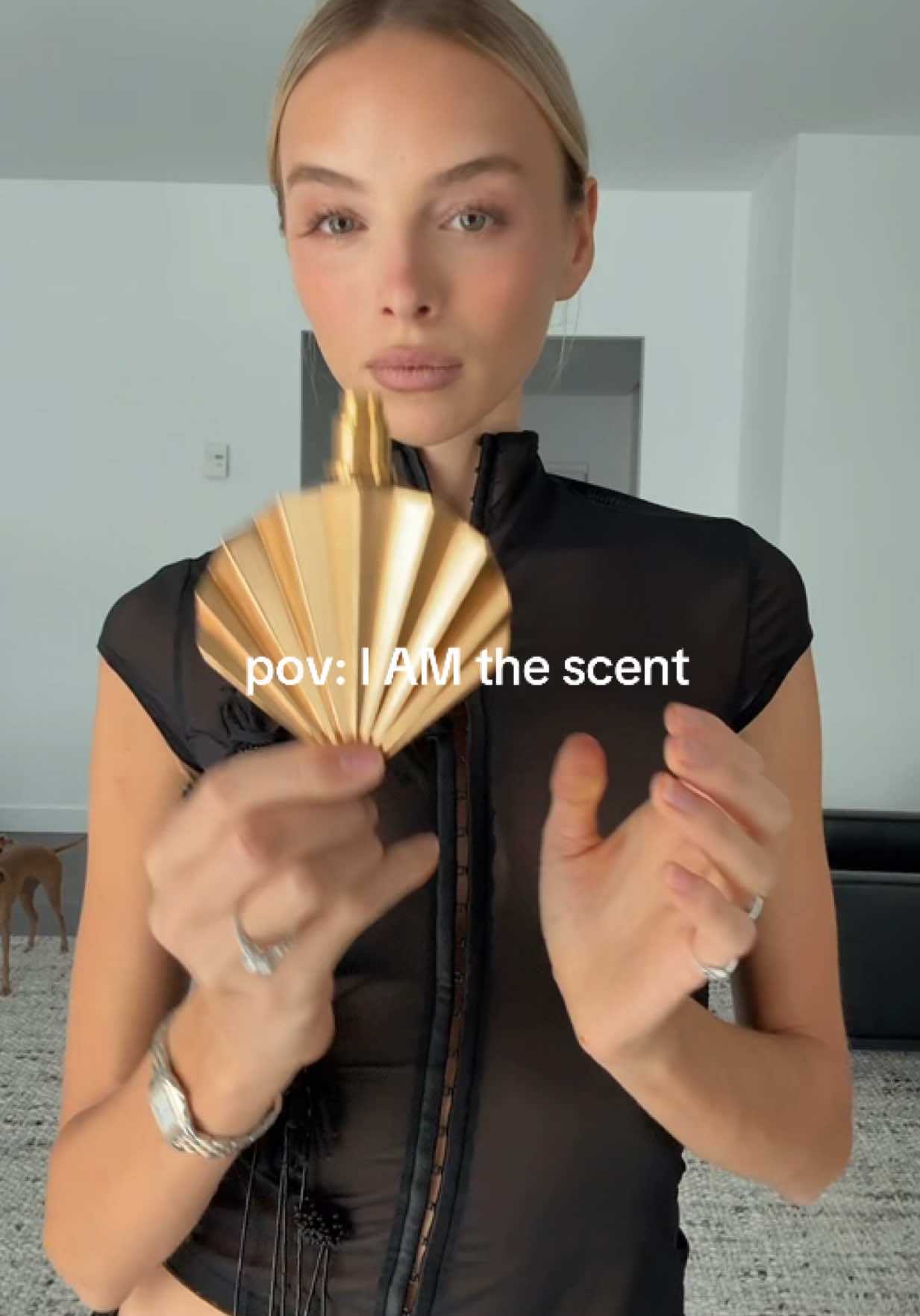 let me introduce you my latest obsession @Nina Ricci #venusdeninaricci 