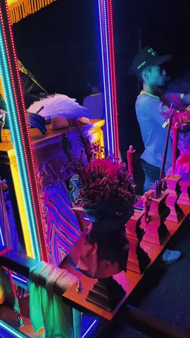 一身清朝衣裳！#來者何神  #歸來五龍殿陰陽堂