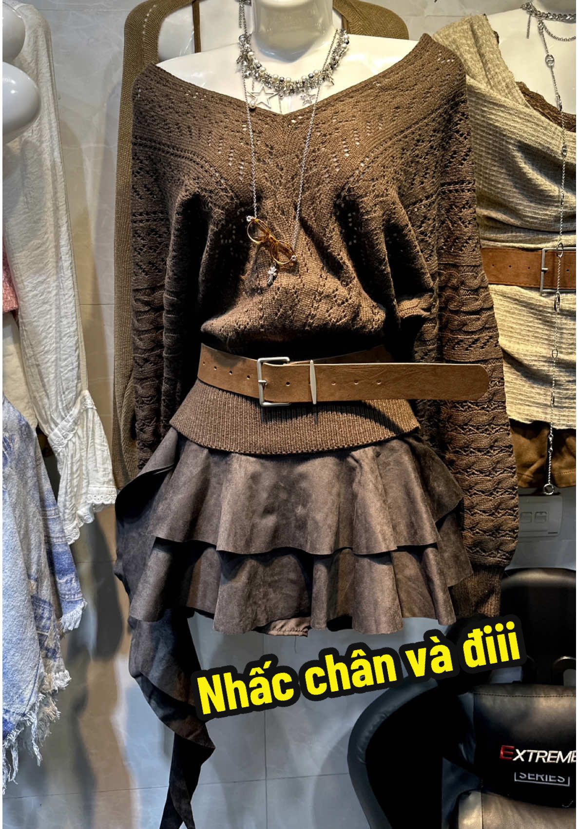 Chị em thấy có được không #leefashionista #xuhuong #outfit #phoidoxinh #new 