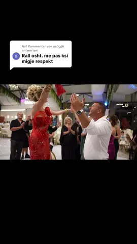 Antwort auf @asdgjjk I kam Axht ma te mirt nbot🥰 #familja #dasmashqiptare #nuseshqiptare #xhaxhi #kosovo 