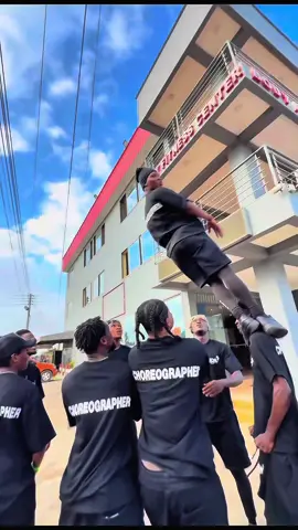 Are you a born star ? Give me your best dance today  @Phizle Dance @𝜬𝑶𝜬𝑼𝜬🦍🇬🇭 @TheWomanKing 👑 💚💜 @Nenes🥇🇯🇲🇬🇧🇬🇭 @_.Slimeee💚🐍 @𝓑𝓸𝓻𝓷 𝓼𝓽𝓪r🇬🇭💫 @F R E H D A ¥ 💎 @bra_geish🤍😇 @_VYBES🤍 @🇬🇭reckys_pov🎥 #uptekdanceacademy #foryoupage 