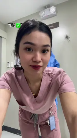Pink scrubs, but make it chic. Get yours @Snicosh Scrubsuits 🩷 #fyp #pharmacist #duty #snicoshscrubsuit 