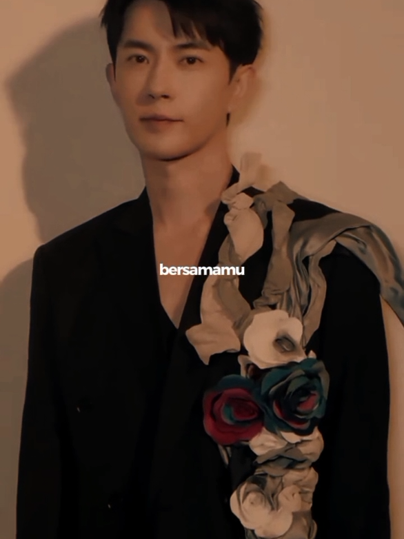 sekarang kamu disana lagi apa ge...? 😭🥺 kami semua kangen banget sama kamu😭😭😭🥺 #yumenglong #alanyu #justiceforyumenglong #aktorchina #fyppppppppppppppppppppppp 