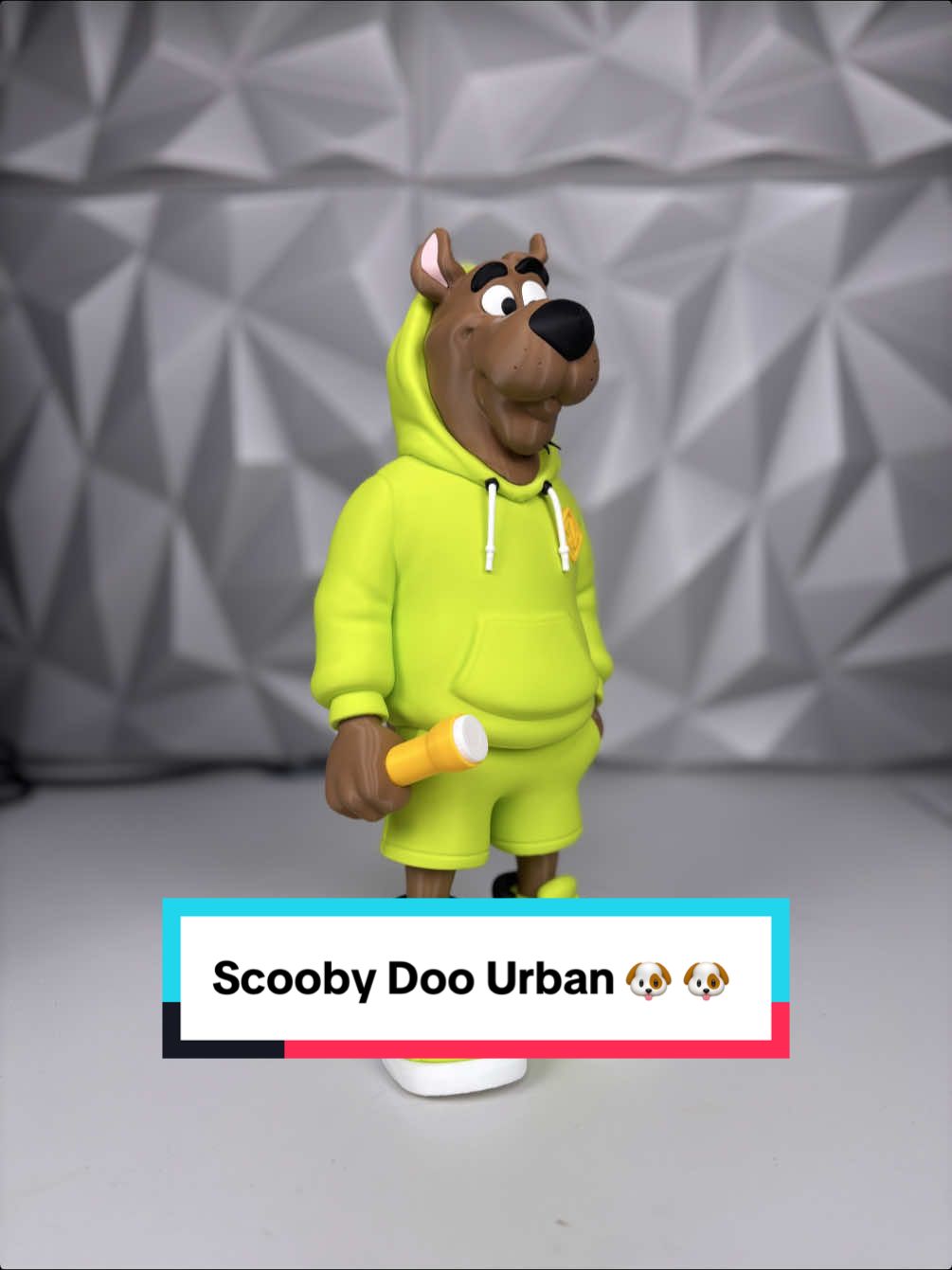 Scooby Doo Urban 🐶 🐶  -Designer 👨‍🎨: solidmatter_studio -Download👨‍💻 : cults3d  -Filament 🧵: Bambulab PLa  -Lyer heigh : 0.16 -AMS 🌈 : No -Supports ⛩️: Yes -Infill 🔗 : 10% -Number of Walls : 3 -Printer 🖨️: @BAMBULAB Official H2D ———————————————————-  #scoobydoo #scoobydoobydoo #3dprinter #3dprinting #bambulab 
