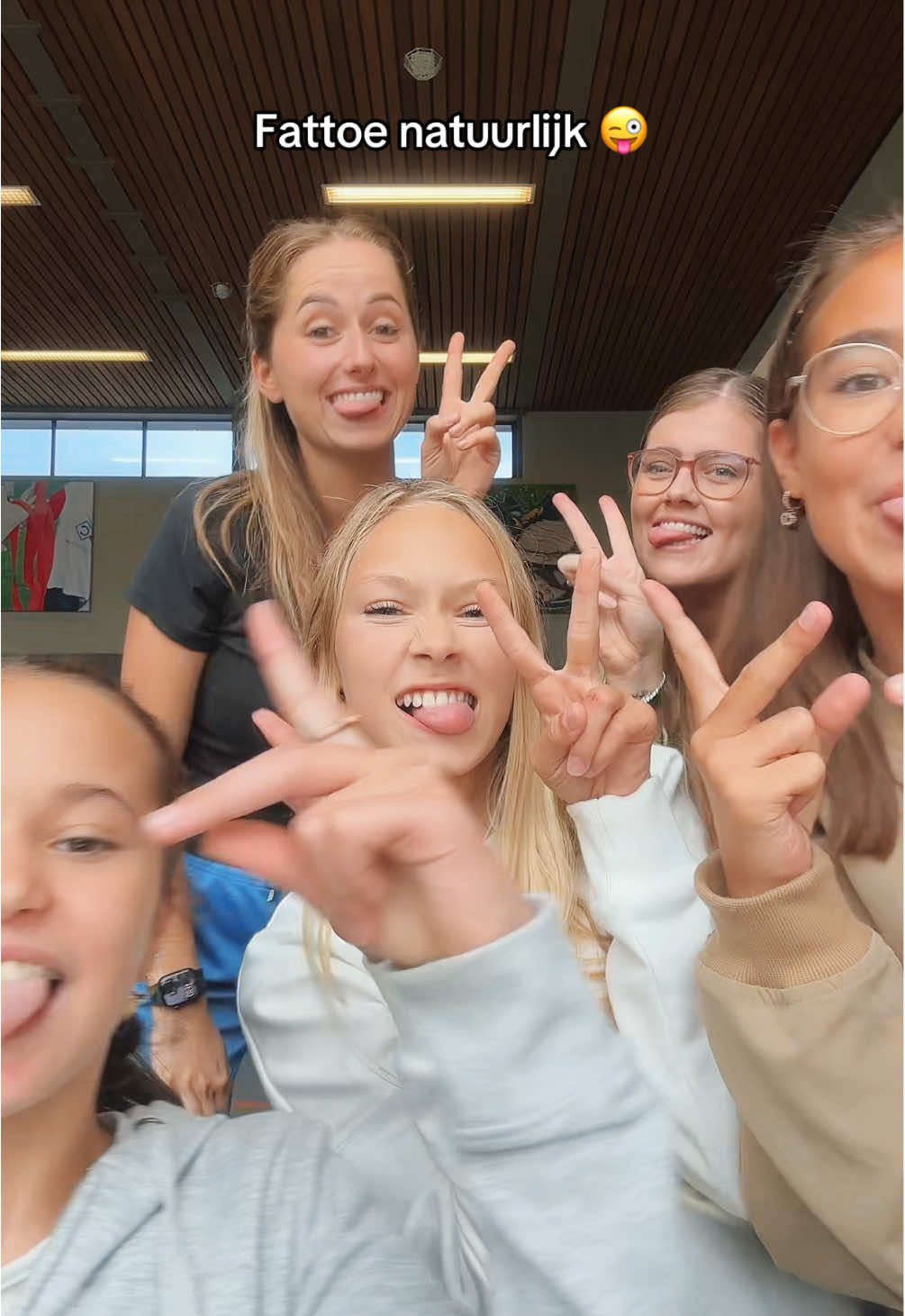 😜✌🏽 #teachersoftiktok #fyp #teacherlife #schoollife #bestie 