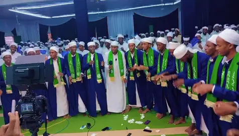 #fouryou #viral_video #tiktok صلاة سلام علي المشافع الخير الوري