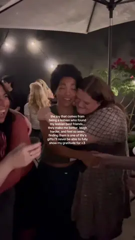 being a lesbian is so much more than just a sexuality to me 🩷 #lesbiansoftiktok #wlw #nyc 