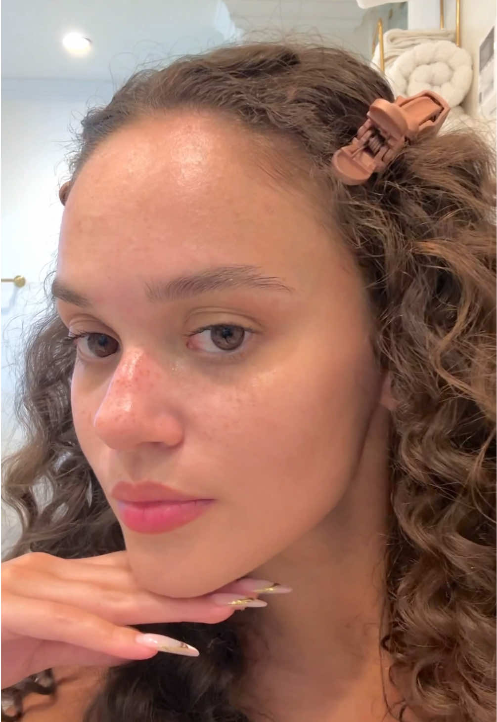 Baby face forever 👼 And the @Clarins USA Multi-Active Serum is my new secret weapon to keep it that way 🩷 #ClarinsPartner 