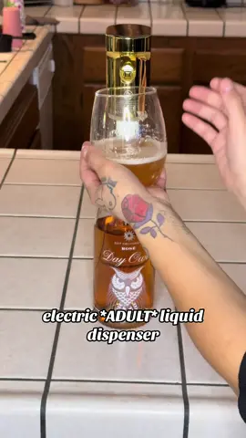 absolutely STUNNINGGG. #winelovergifts #fypシ #tiktokshopcreatorpicks #tiktokshopfinds #wine 