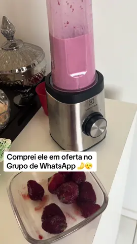 Liquidificador Electrolux Personal Blender – prático e potente para preparar vitaminas, sucos e smoothies direto no copo portátil, super prático 🤌😮‍💨✨ Entra no Grupo, tenta tanta coisa em oferta ✨💥 #donasdecasa #vidadedonadecasa #donadecasareal #bugs #ofertasdodia 
