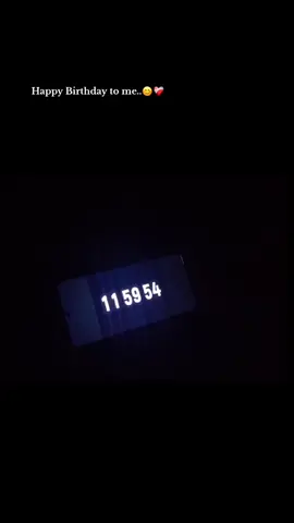 kew nai je 12:00 tar somoy wish korbe.. 😅 . . . #foryou #birthday 