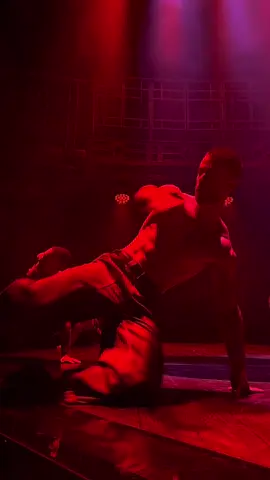 Tag a friend 😉 #magicmikelive #london #thingstodoinlondon #fyp #channingtatum #magicmikelivelondon #magicmike #viral #foryou #dancer @Sweeney @Nick Brown @Carles Escoms 