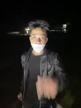 tổng thống chợ mía đâu trốn hết rồi à