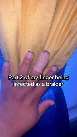 When I tell ya’ll this was one of the worst pain I’ve ever felt in MY LIFE 😮‍💨 Thank God for antibiotics ##viral##fyp##healing##finger##infection##braider##meshjaadorebraids