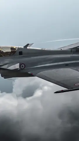 Mach shock waves !!