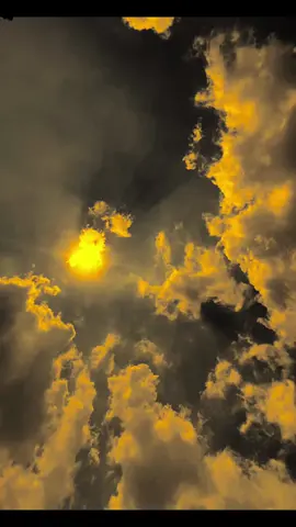 اللهم اجعل الصعب سهلا، والشك فيه يصبح مؤكدا، والمستحيل يصبح حقيقة. “Ya allah jadikanlah yang sulit menjadi mudah, yang ragu menjadi pasti, yang tidak mungkin menjadi kenyataan.” #fyp #arabicsong #langitaesthetic #fypage #lewatberanda 