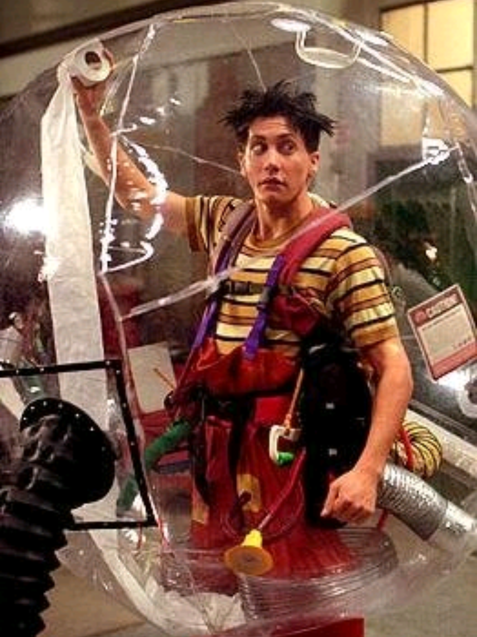 I could be find this film on any streaming services but I finally got itt  #bubbleboy #dvd