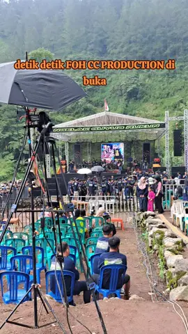 detik² FOH CC AUDIO di buka ki bayan dodot,dengan Linne Array terbaru produk dari DOD Kendal. #Cakdodot #cumicumiaudio #DOD #adella #ngelakbawang