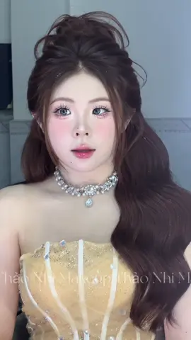 Chủ tiệc cỡ sao mà dìm được, khách tuii đẹp quá 😍 #kdcvietsing #makeupthuanan #makeupthuangiao #kdcthuangiao #makeupthudaumot 