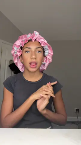 Bonnet roulette!! #fyp #viral #curlyhairstyles #3chair #curlyhair 